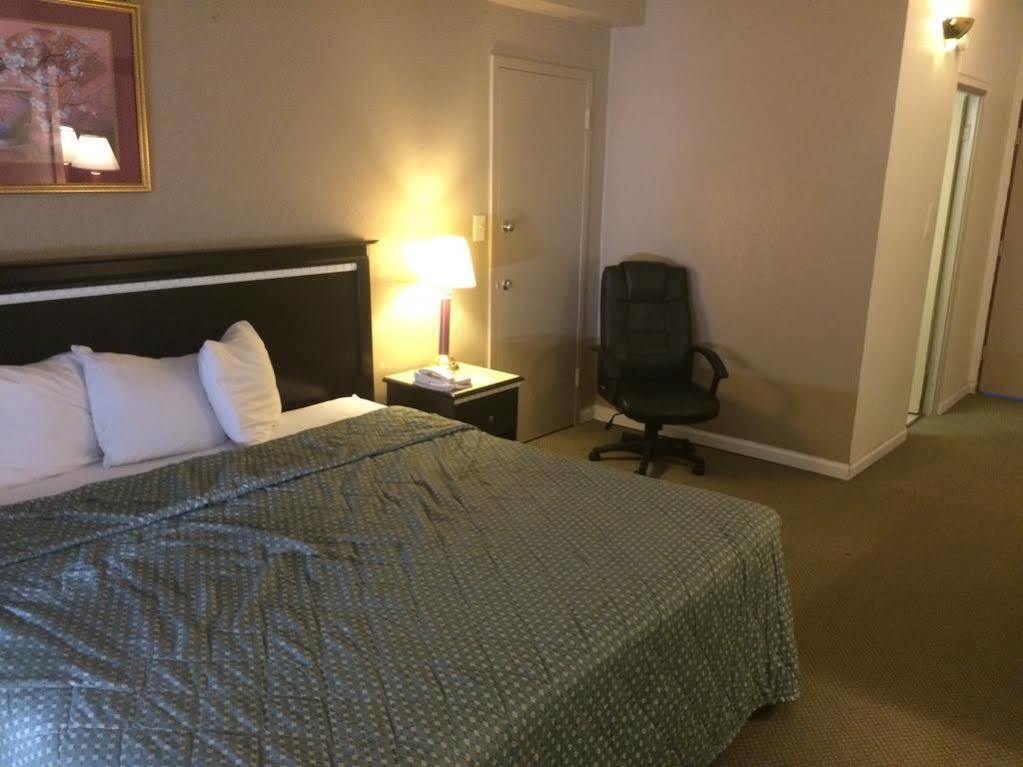 Days Inn Melrose Park/O'Hare South מראה חיצוני תמונה